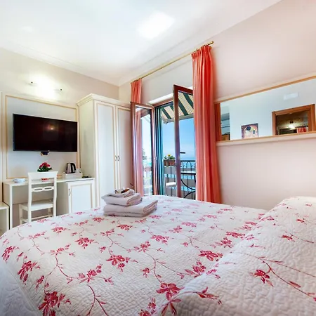 Il Pavone Bed & Breakfast