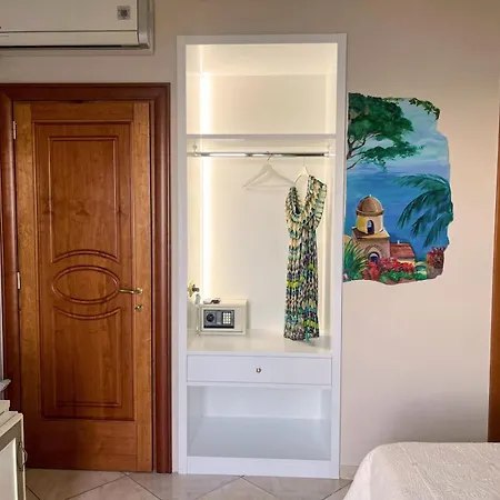 Il Pavone コンカ・デイ・マリーニ