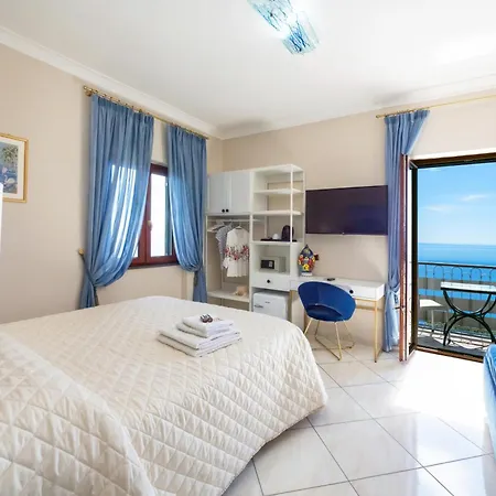 Il Pavone Bed & Breakfast Conca dei Marini