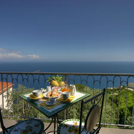 Il Pavone 4*