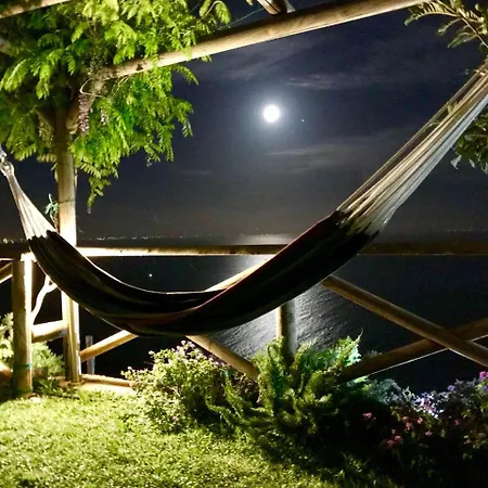 Il Pavone Bed & Breakfast 4*