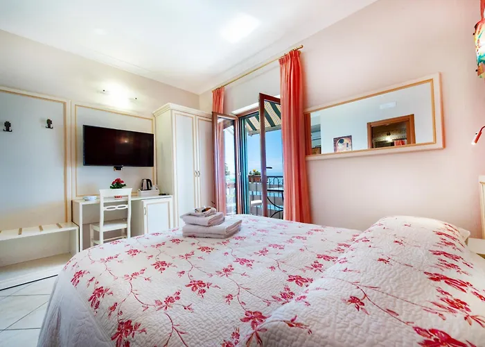 Il Pavone Oda ve Kahvaltı