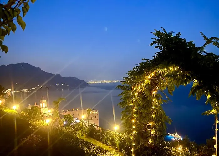 Il Pavone Oda ve Kahvaltı 4*