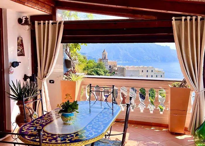 Il Pavone Oda ve Kahvaltı Conca dei Marini