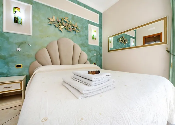 Oda ve Kahvaltı Il Pavone 4*