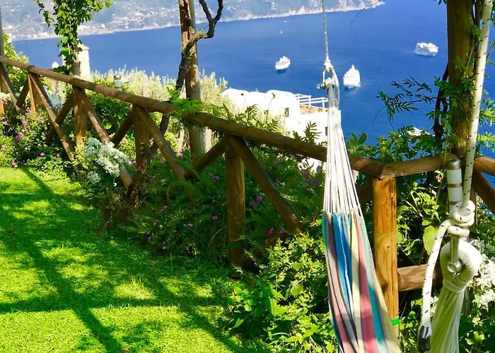 Il Pavone Oda ve Kahvaltı Conca dei Marini